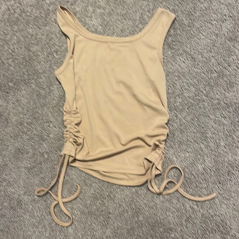 Beige tank top ties on sides EUC